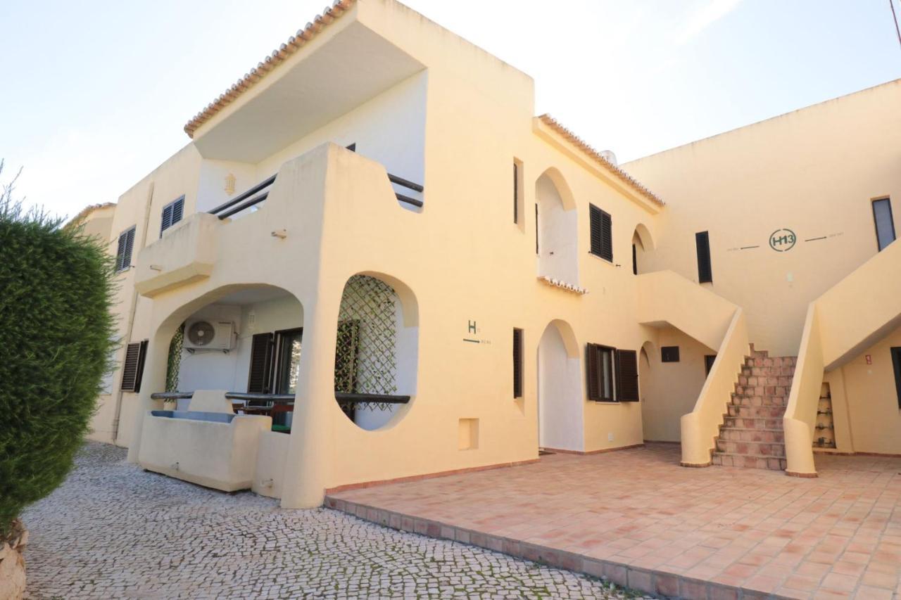 Lovelystay - Cozy 1Br Flat In Alvor With Ac And Balcony Eksteriør bilde